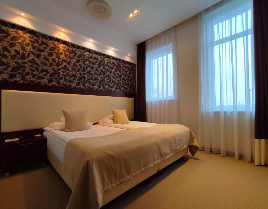 Hotel Zamek Centrum Щецин Экстерьер фото