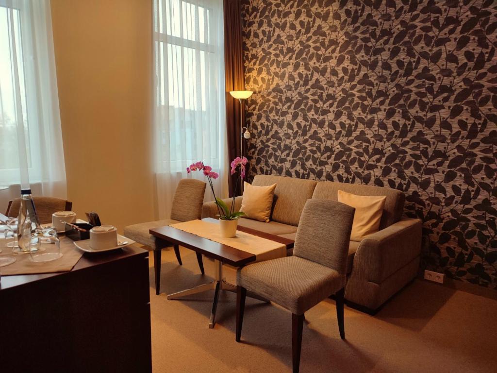 Hotel Zamek Centrum Щецин Экстерьер фото