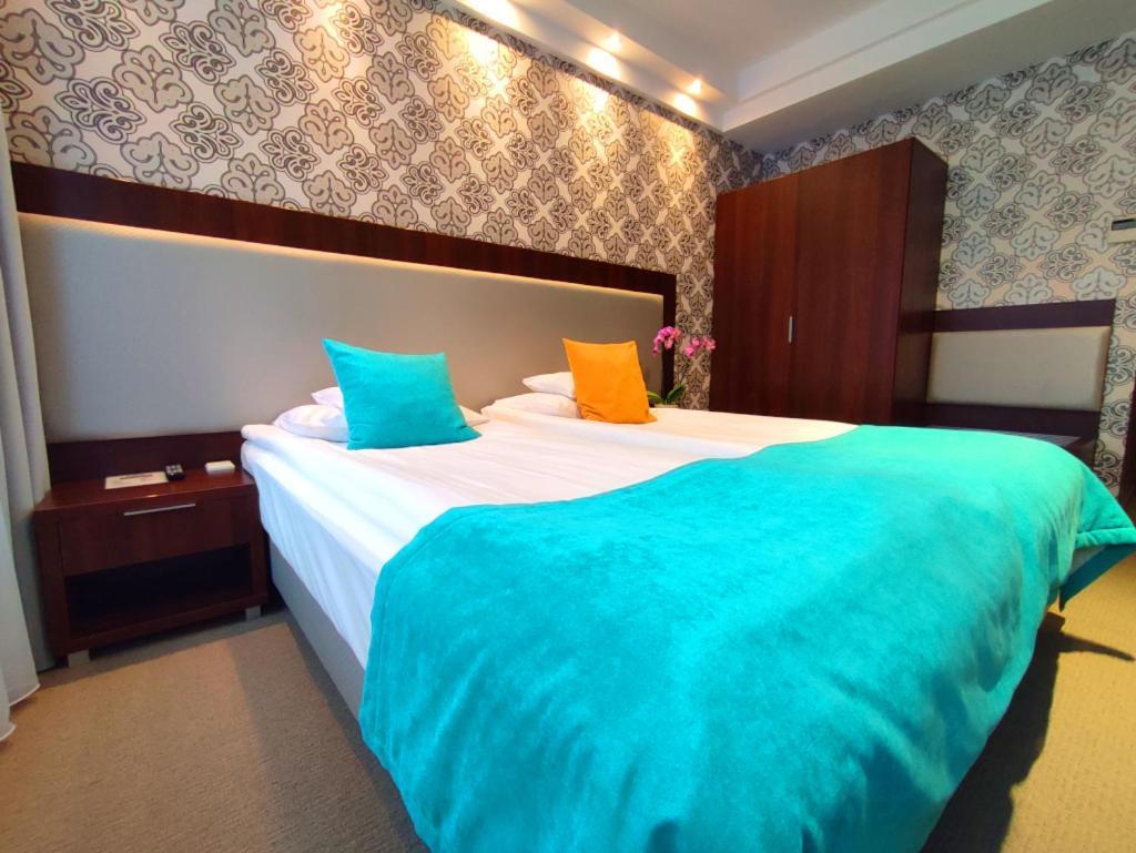 Hotel Zamek Centrum Щецин Экстерьер фото