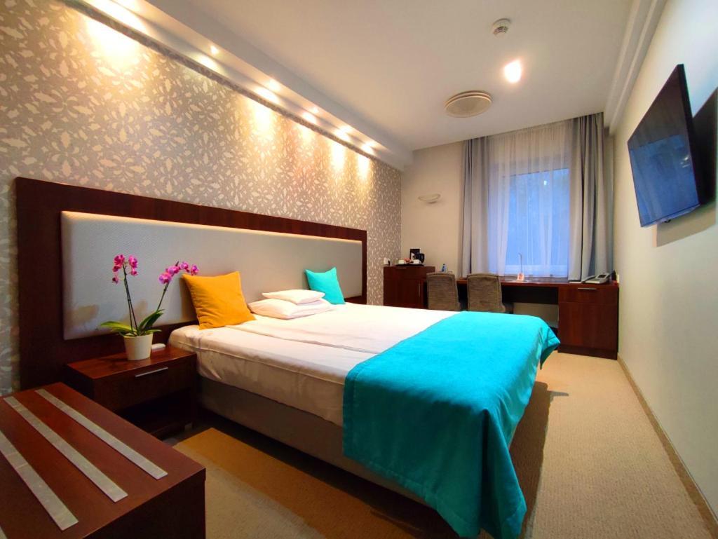 Hotel Zamek Centrum Щецин Экстерьер фото