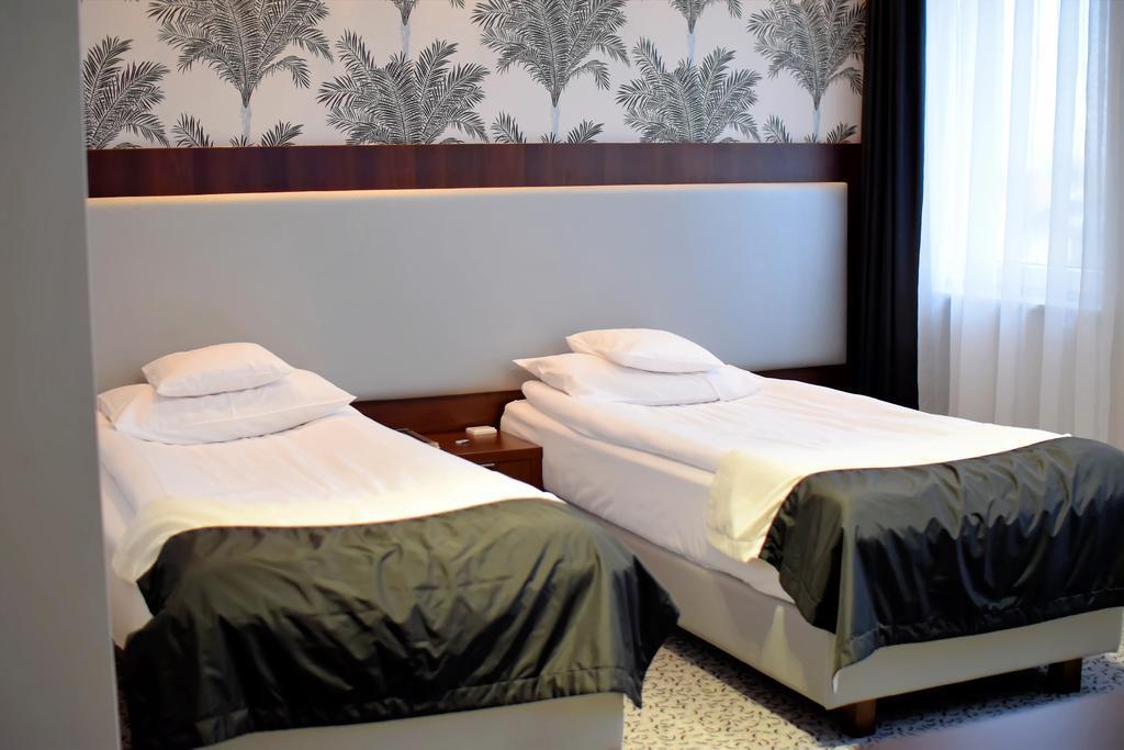 Hotel Zamek Centrum Щецин Экстерьер фото