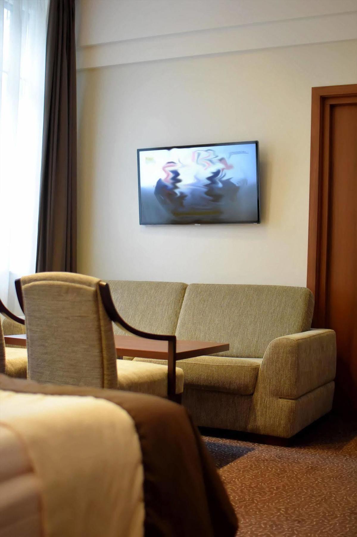 Hotel Zamek Centrum Щецин Экстерьер фото