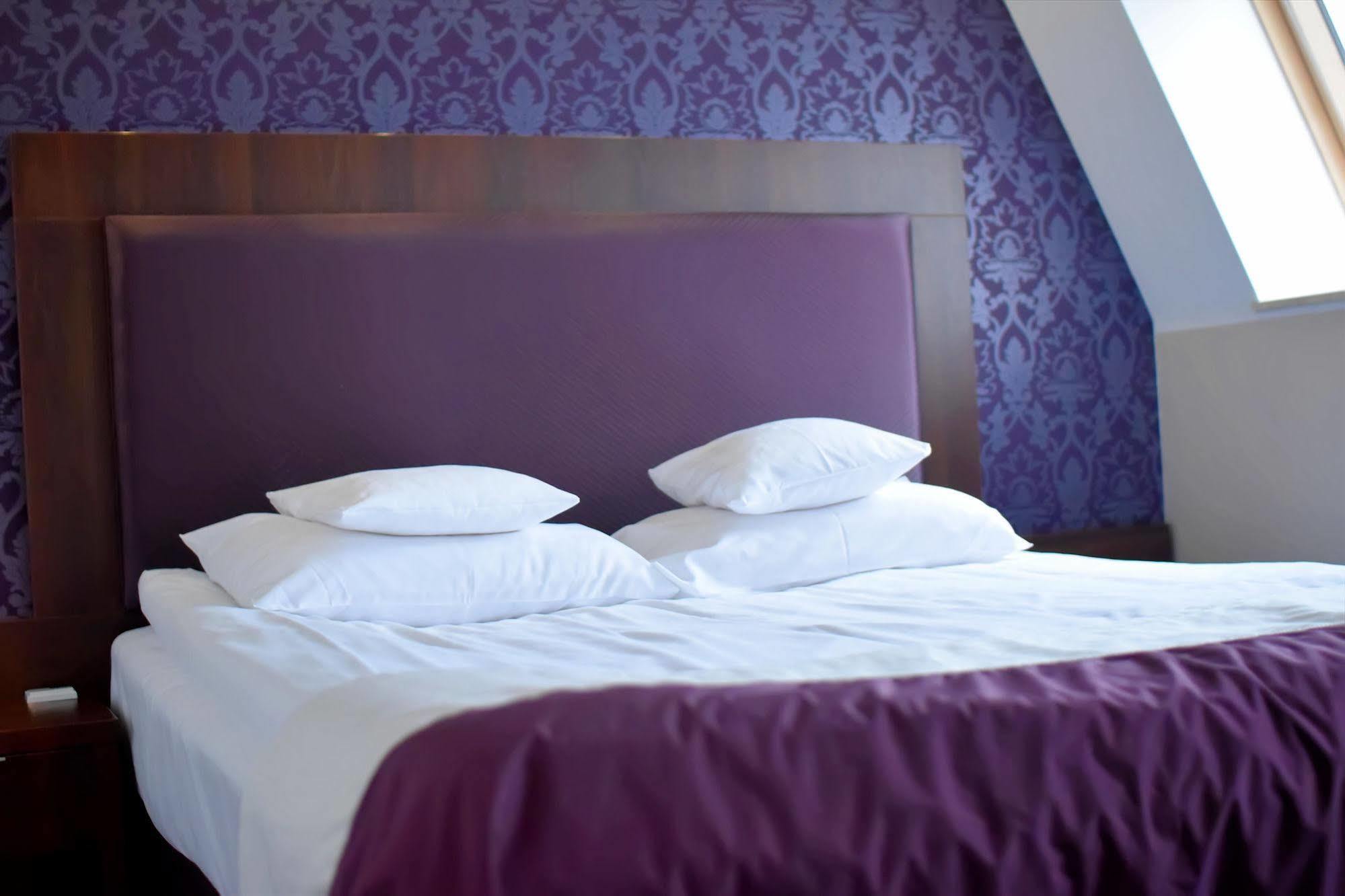 Hotel Zamek Centrum Щецин Экстерьер фото